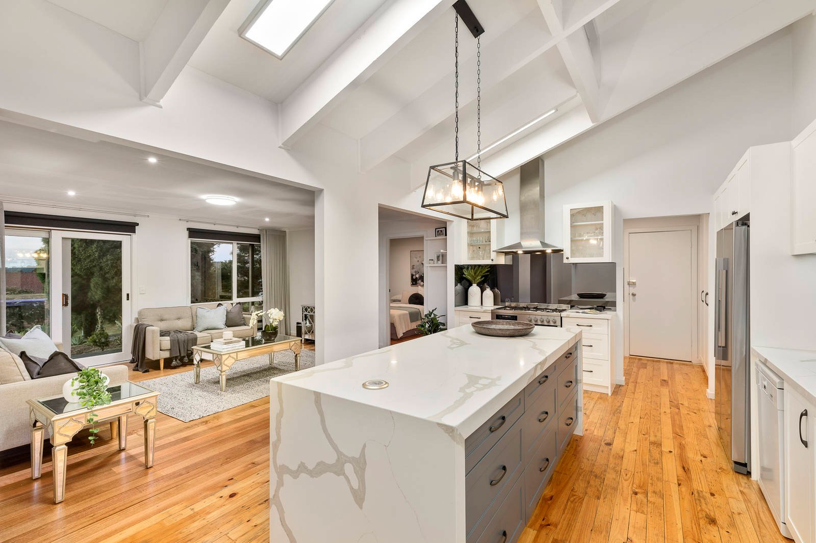 Property Gallery Thumbnail 3
