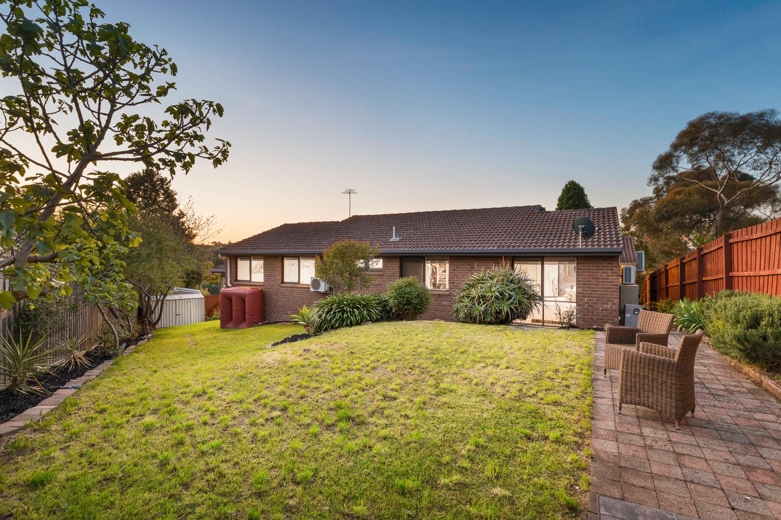 Property Gallery Thumbnail 9