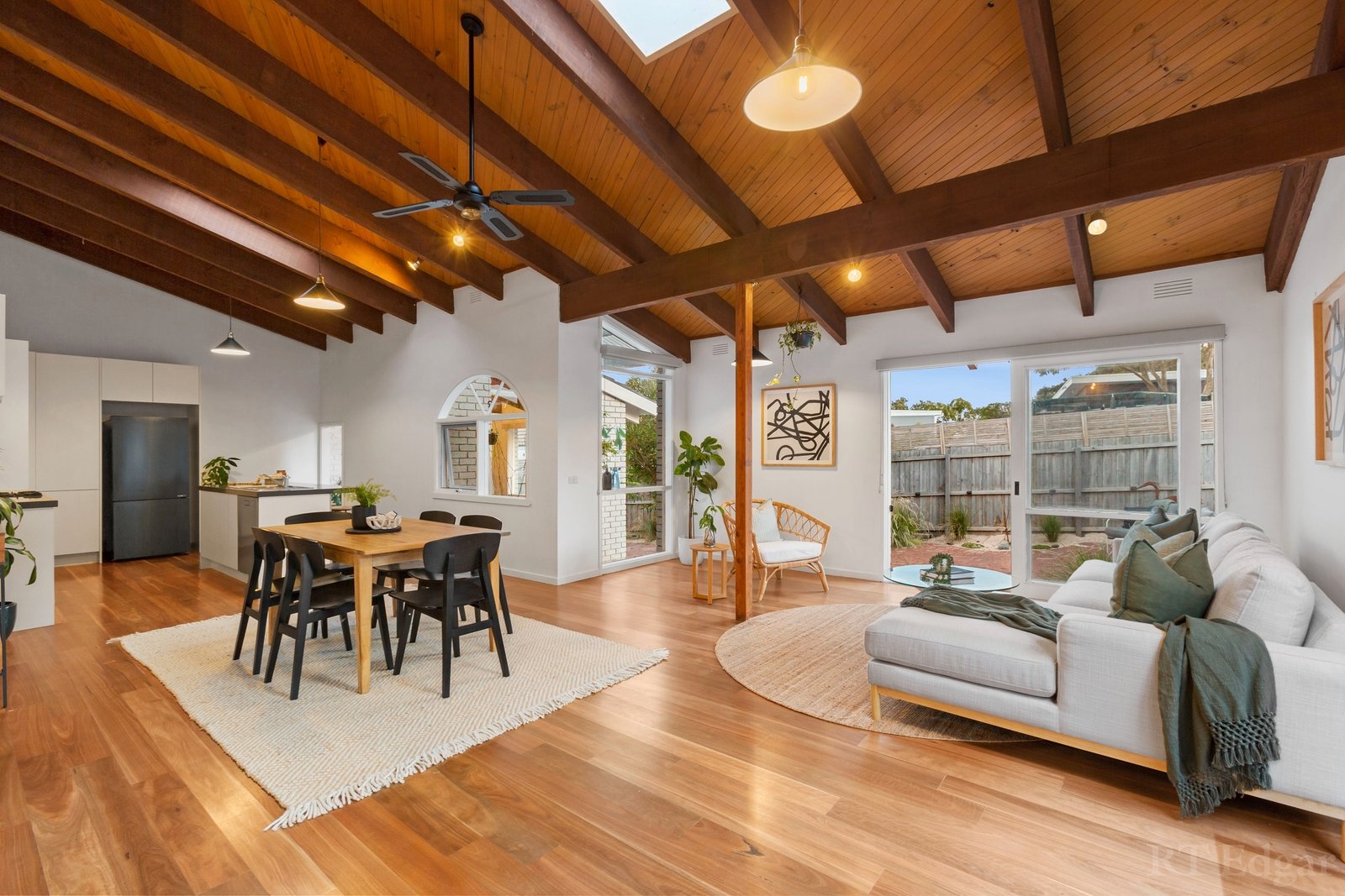 Property Gallery Thumbnail 7