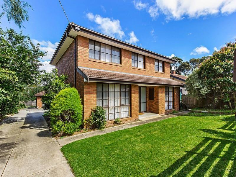1/3 Barton Street, Surrey Hills image 2