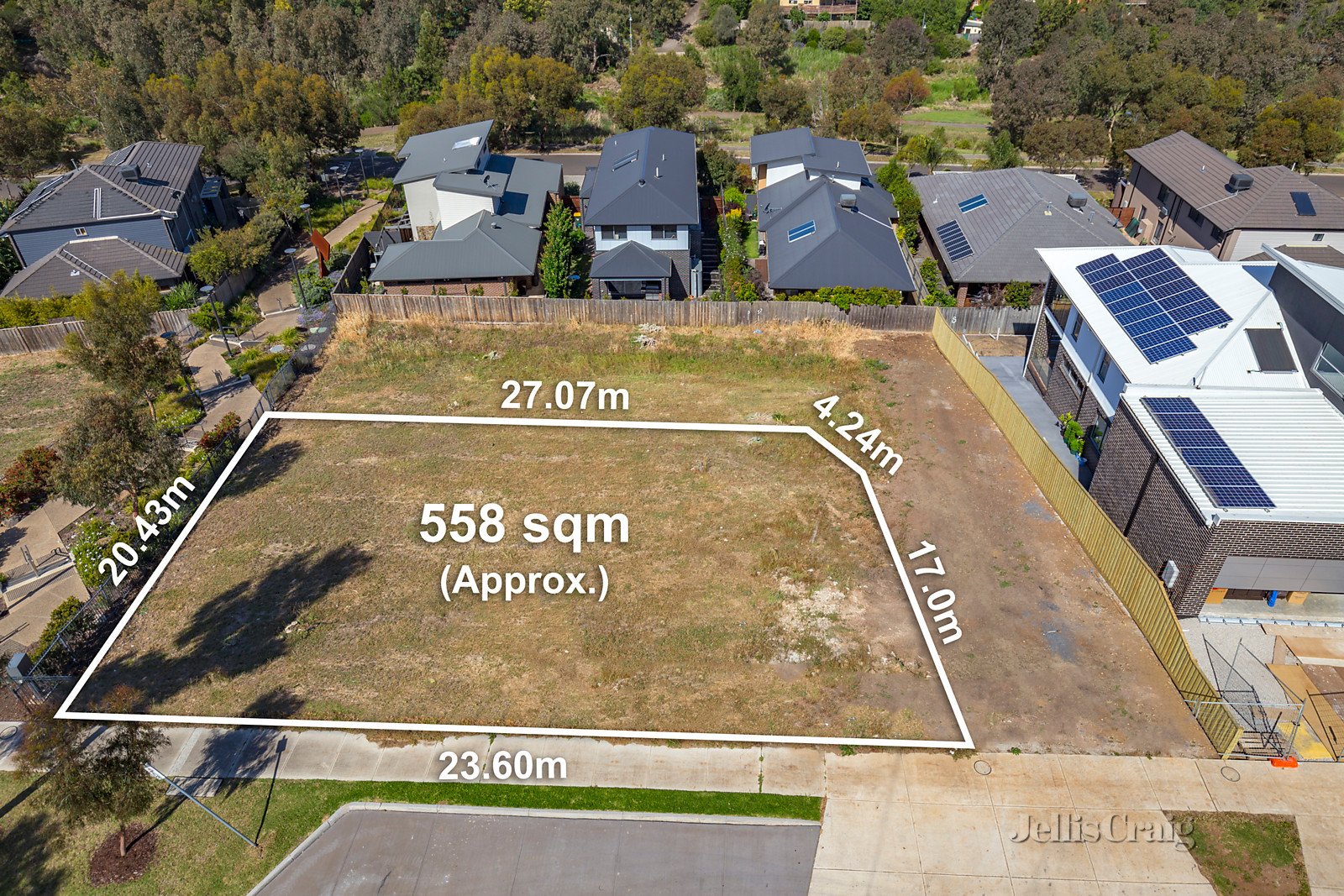 13 Basalt Avenue, Keilor East image 3