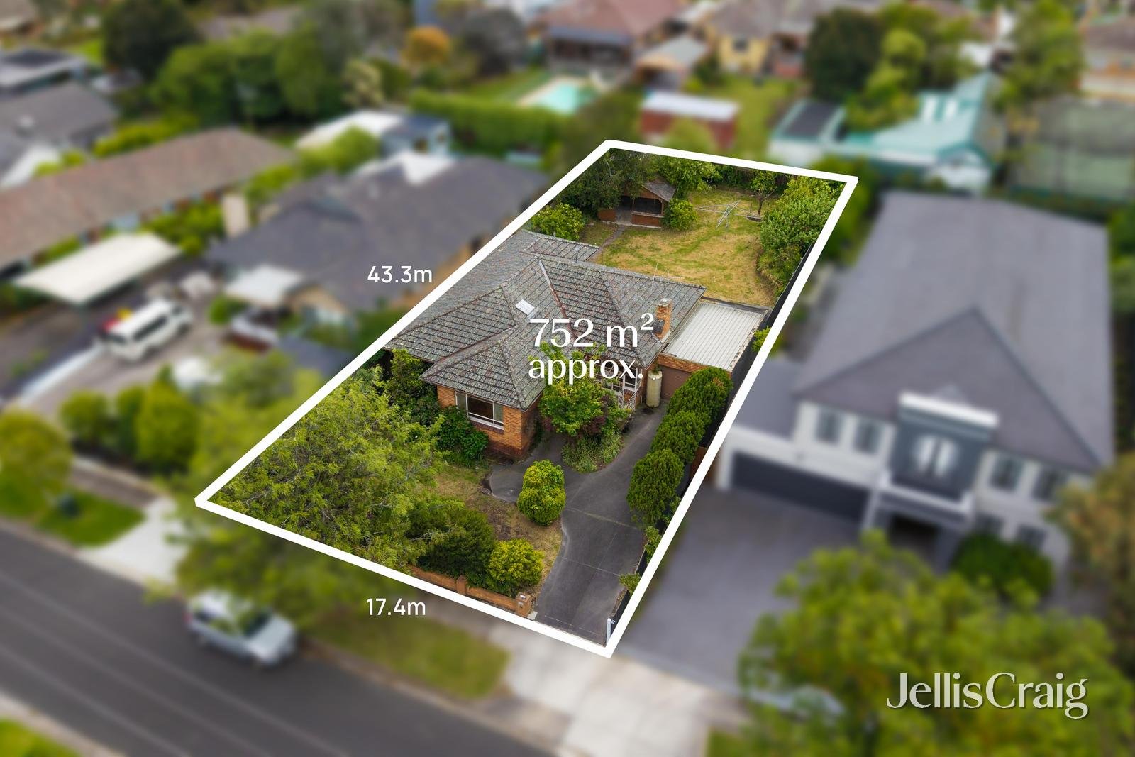 13 Billing Street, Mount&nbsp;Waverley image 2