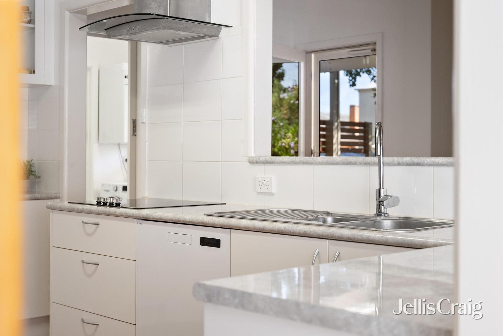 13 Bindy Street, Blackburn&nbsp;South image 7