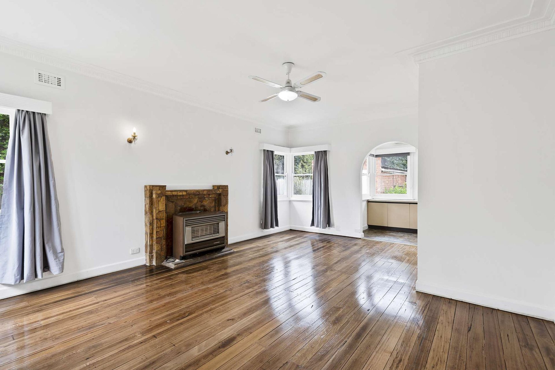 13 Bird Avenue, Northcote image 2