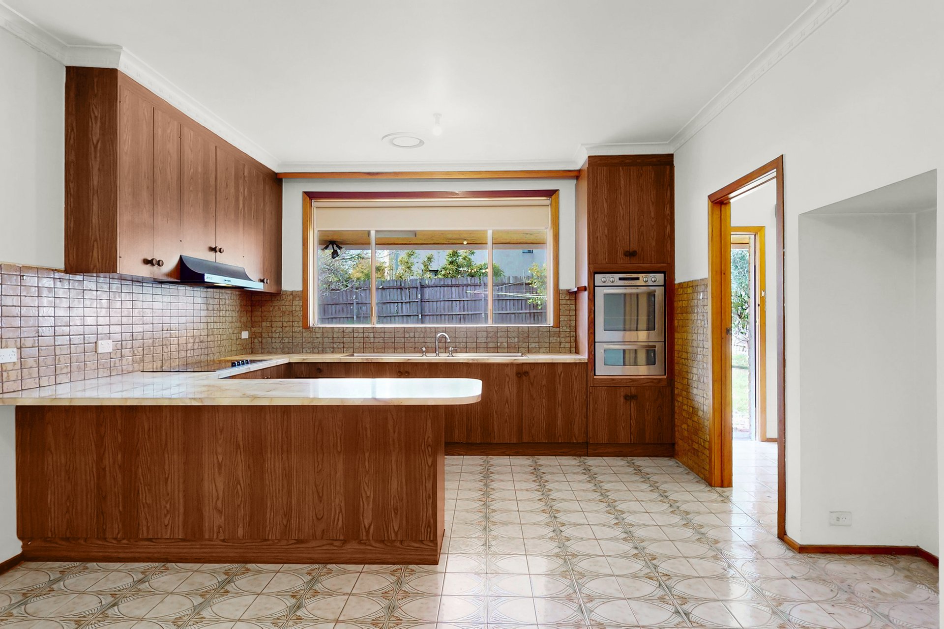 13 Blenheim Street, Bentleigh East image 4