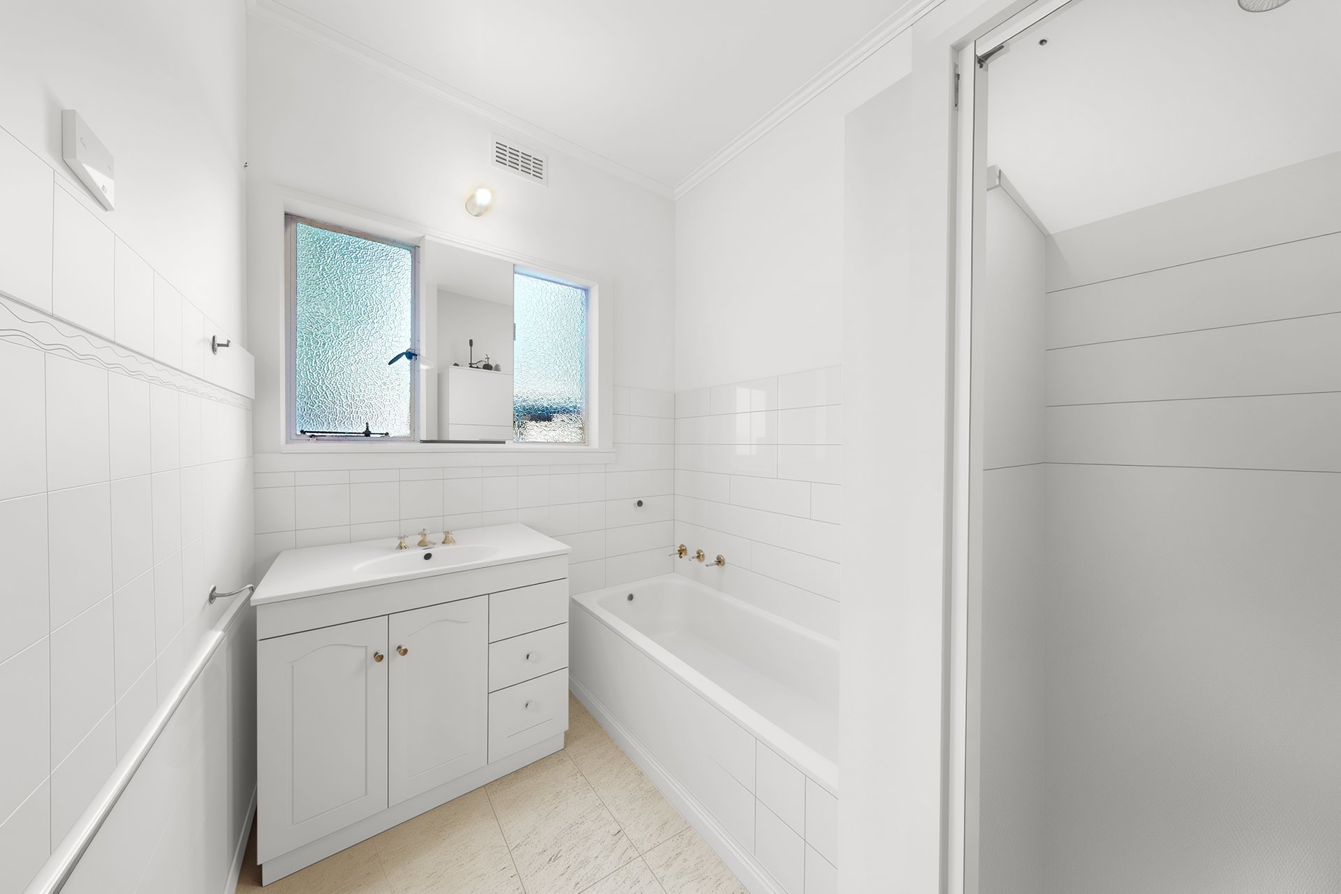 13 Blenheim Street, Bentleigh East image 8