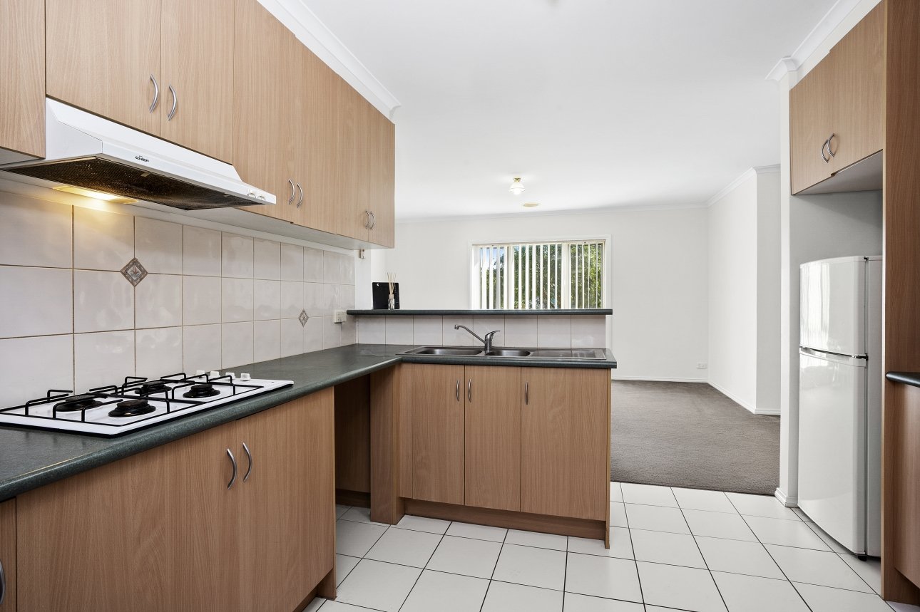 13 Bracknell Court, Lara image 3