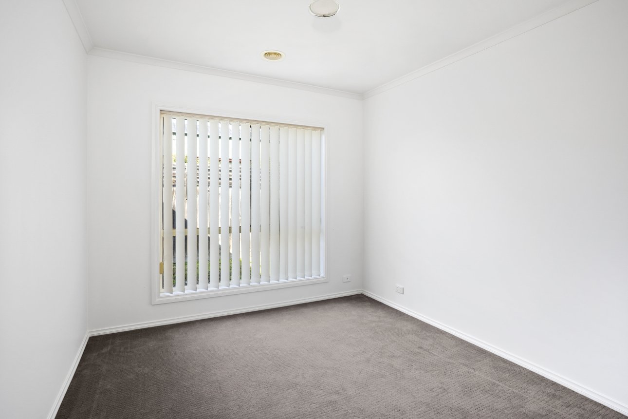 13 Bracknell Court, Lara image 5