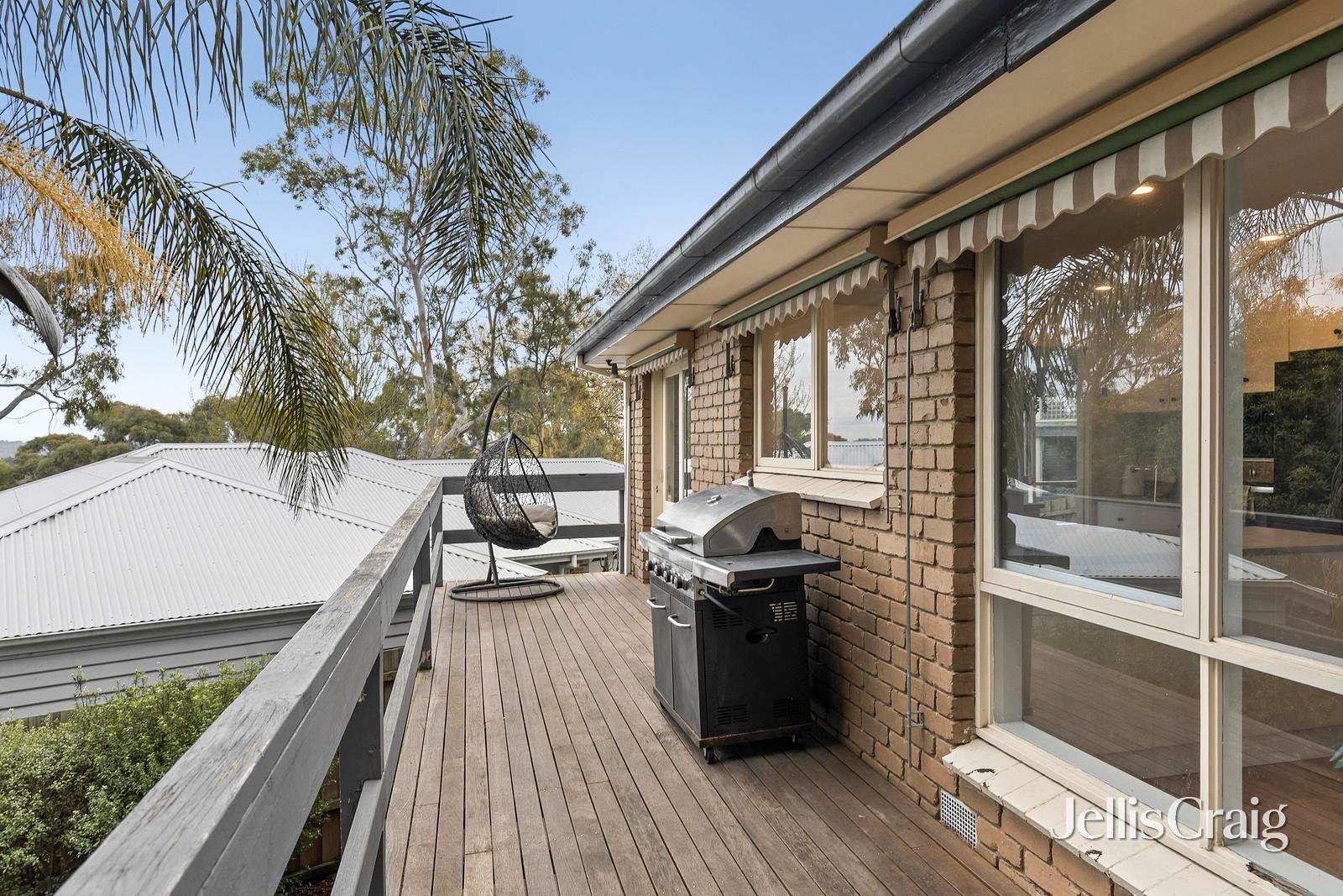1/3 Brambleberry Lane, Chirnside Park image 12