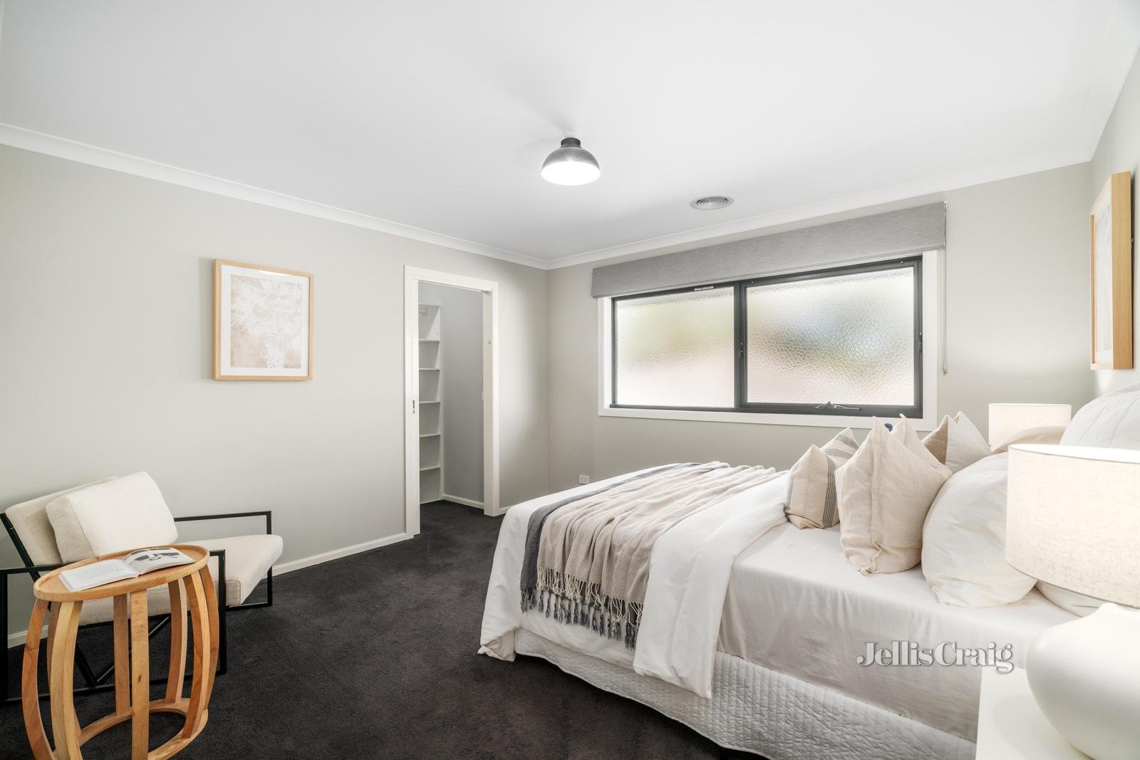 13 Bridgeford Avenue, Blackburn North image 17