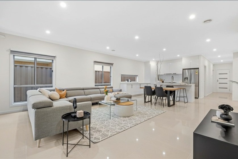 13 Brilliant Street, Roxburgh Park image 5