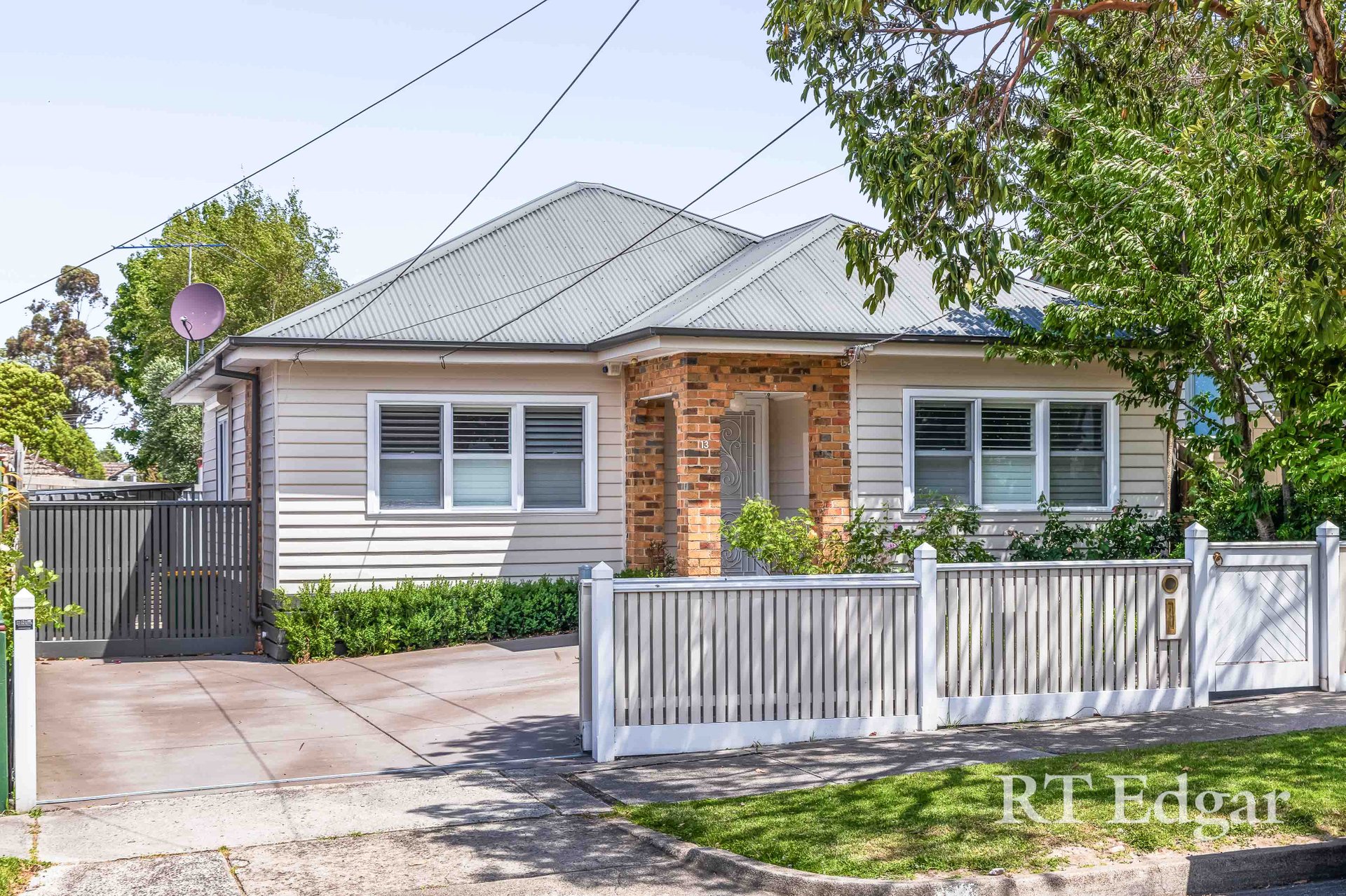 Property Gallery - Main Image