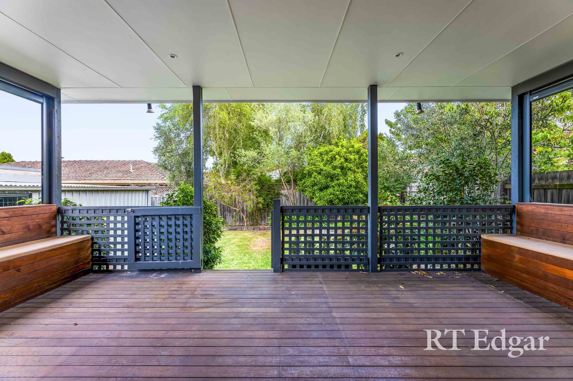 Property Gallery Thumbnail 5