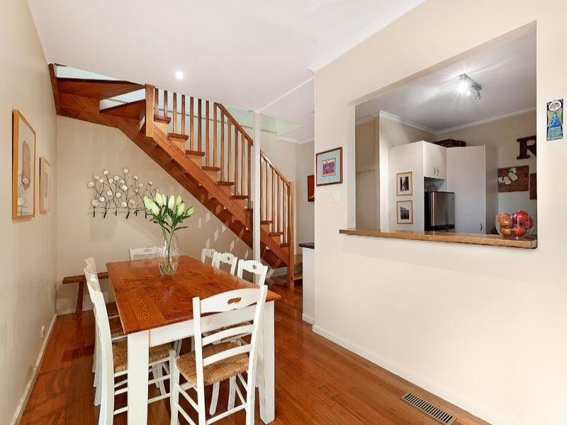 13 Byron Street, Box Hill South image 3
