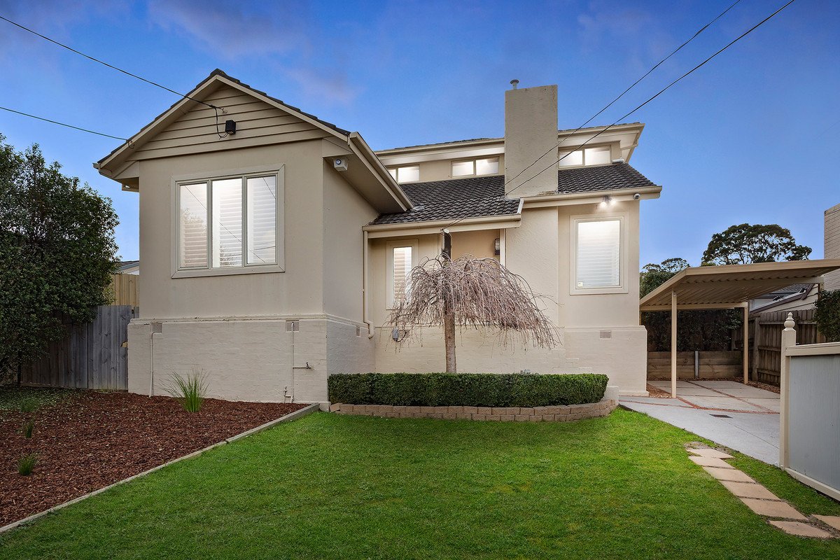 13 Byron Street, Box Hill South image 1