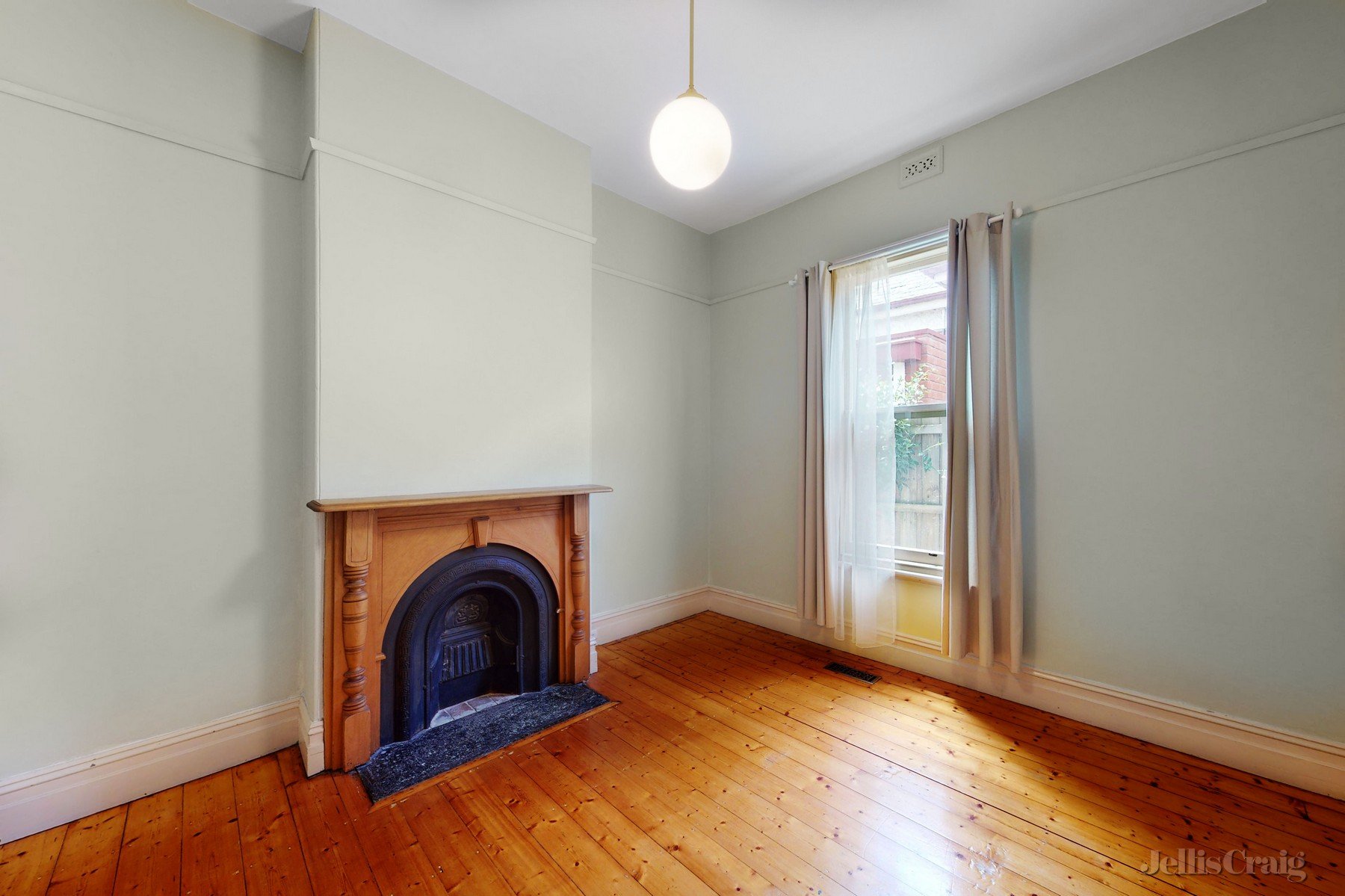 13 Byron Street, Moonee Ponds image 3
