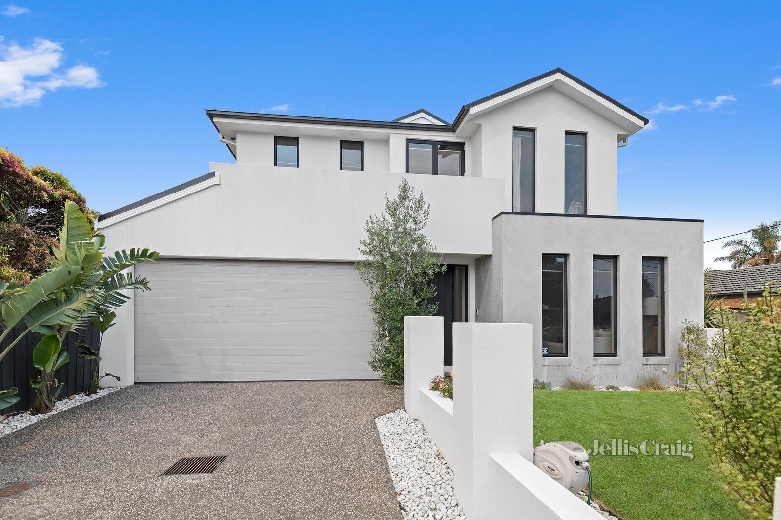 13 Canberra Street, Patterson Lakes image 1