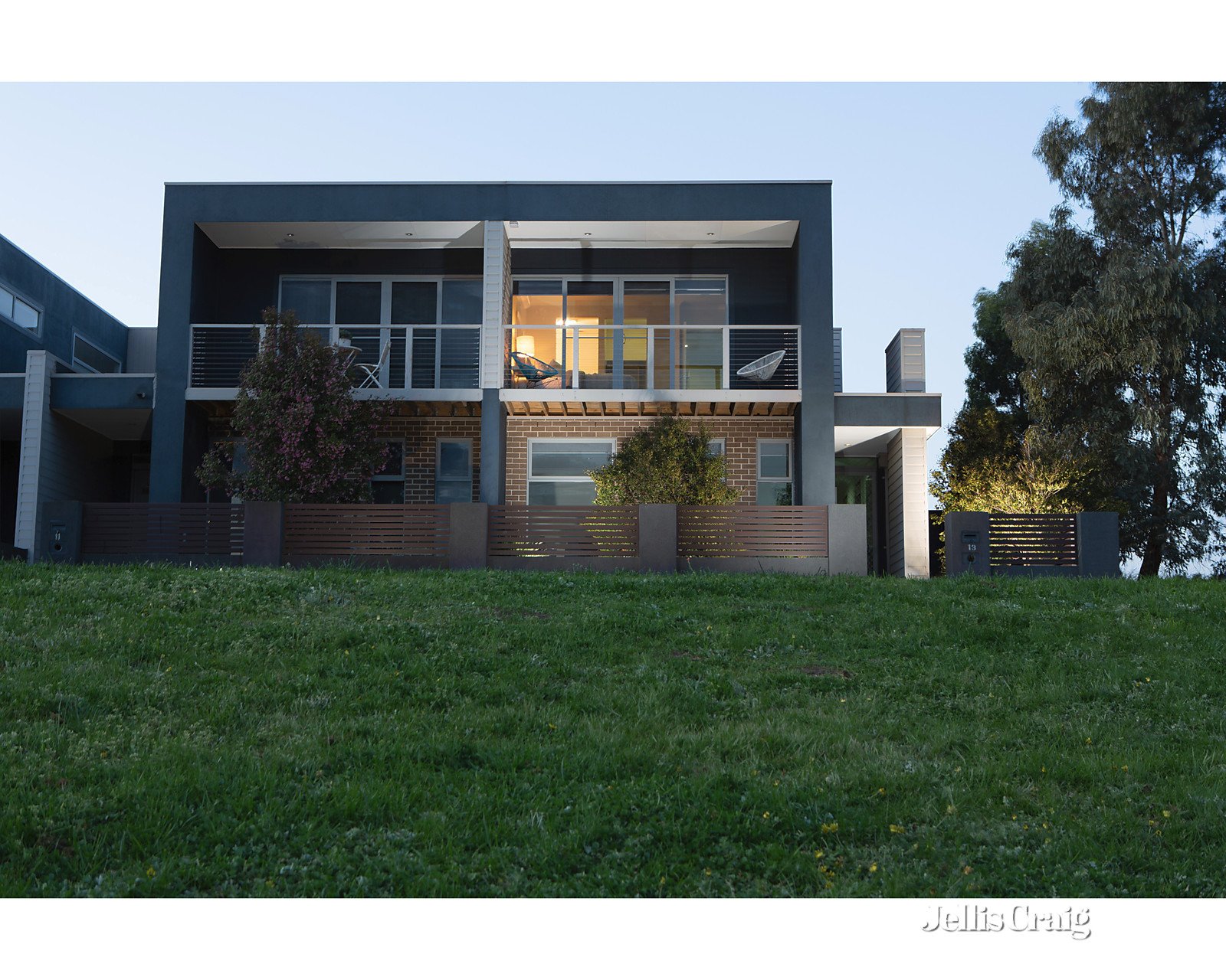 13 Carlow Walk, Lalor image 1