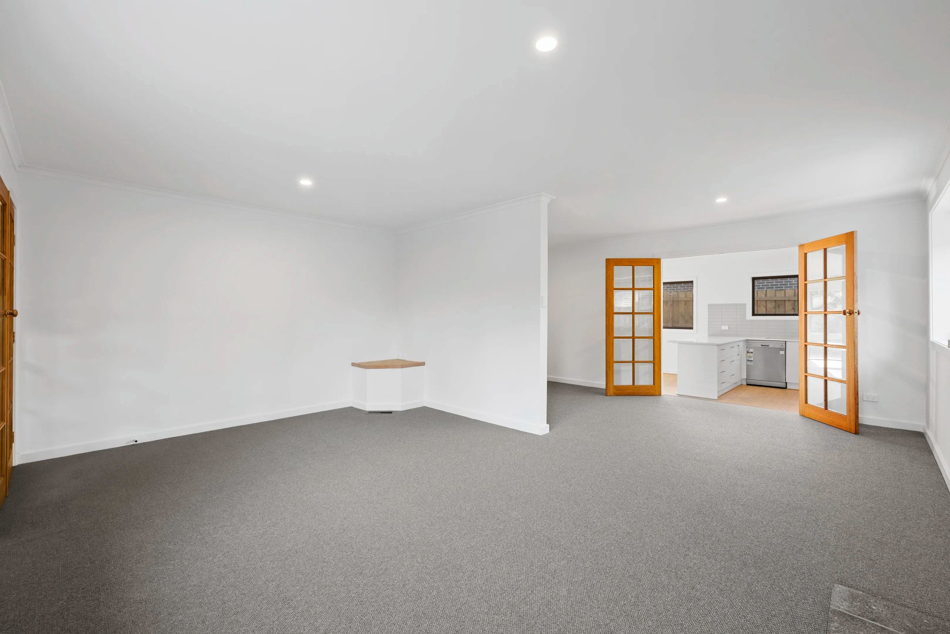 13 Carlyle Street, Croydon image 3