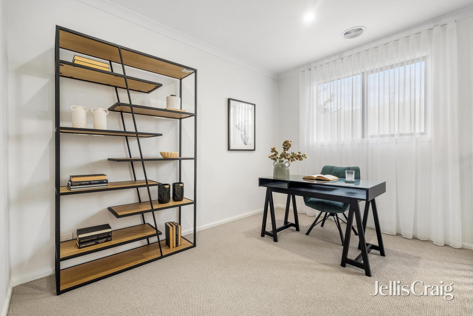 13 Catherine Avenue, Mount&nbsp;Waverley image 12