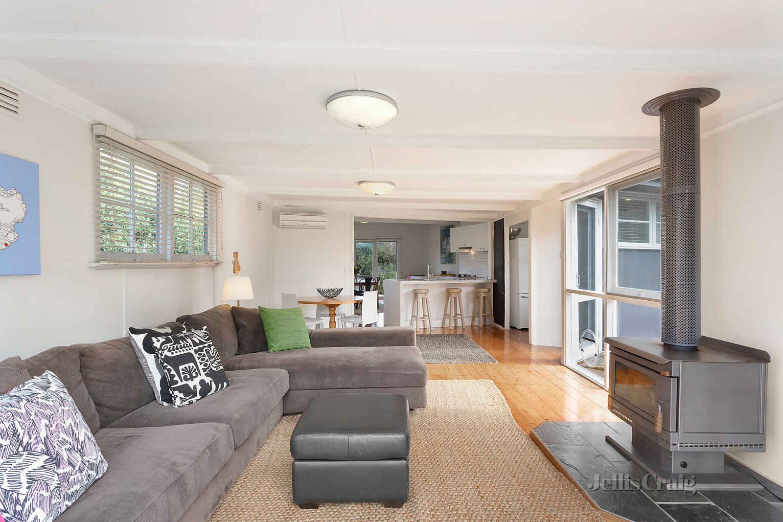 13 Central Avenue, Blairgowrie image 5