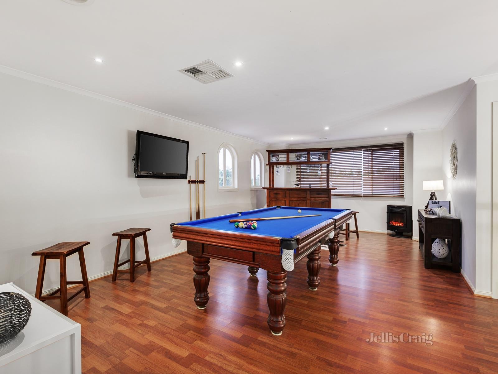 13 Champagne Rise, Chirnside Park image 7