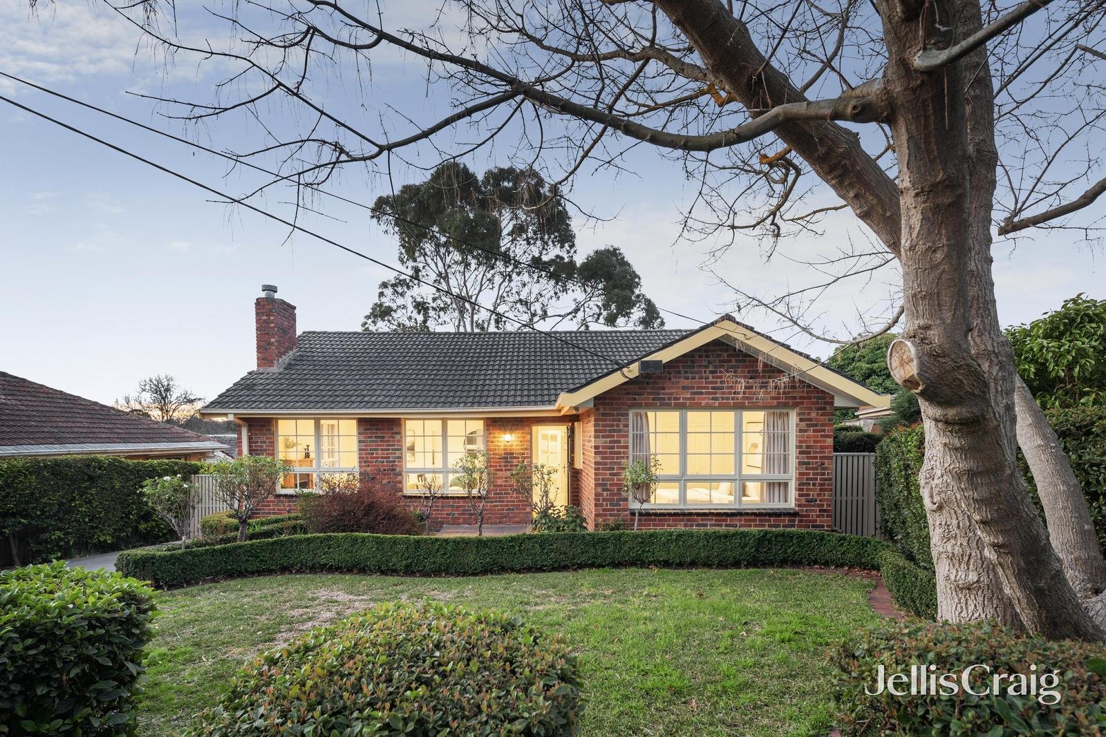 13 Chessell Street, Mont Albert North image 1