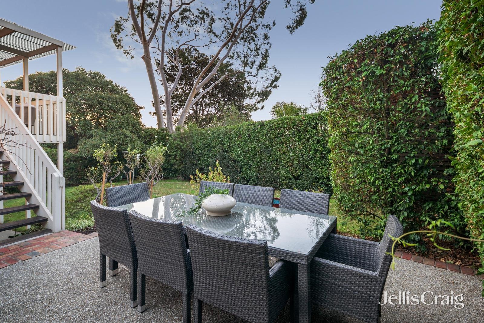 13 Chessell Street, Mont Albert North image 8