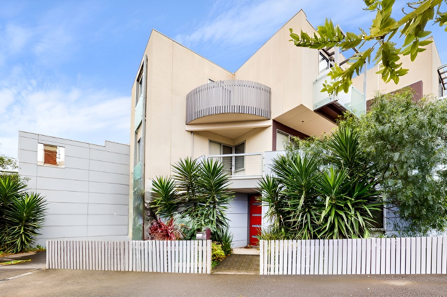 13 Childers Street, Kensington image 1
