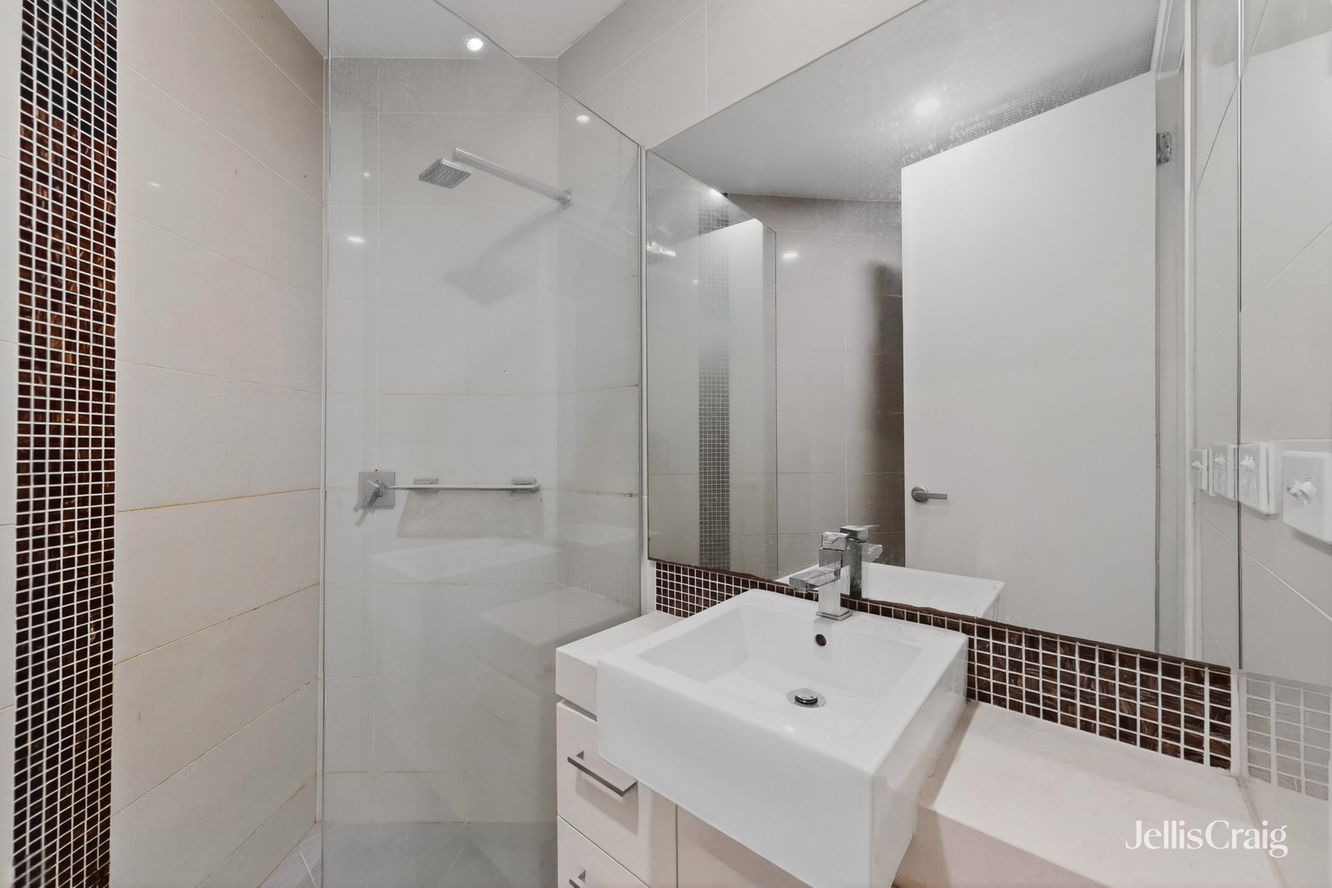 13 Childers Street, Kensington image 13