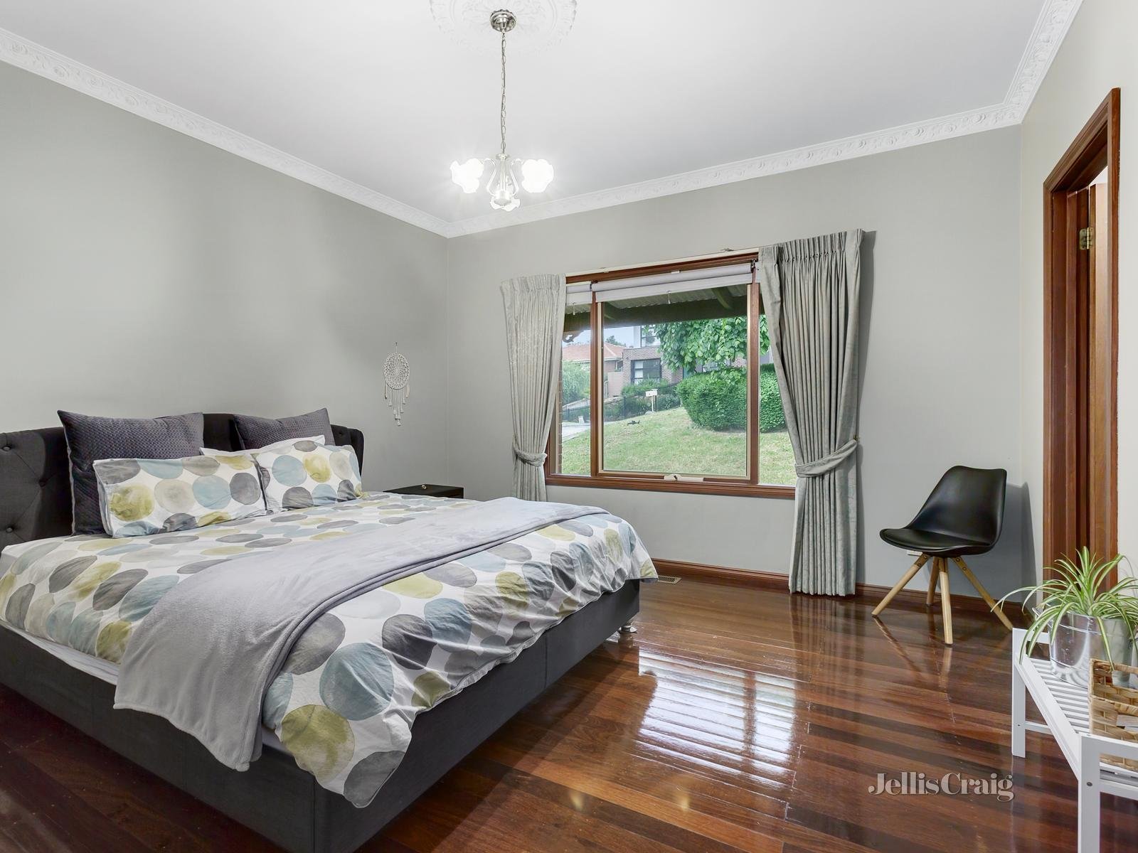 13 Chippendale Court, Templestowe image 5