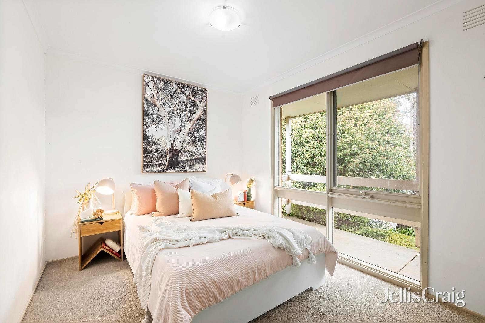 13 Churchill Drive, Mooroolbark image 8