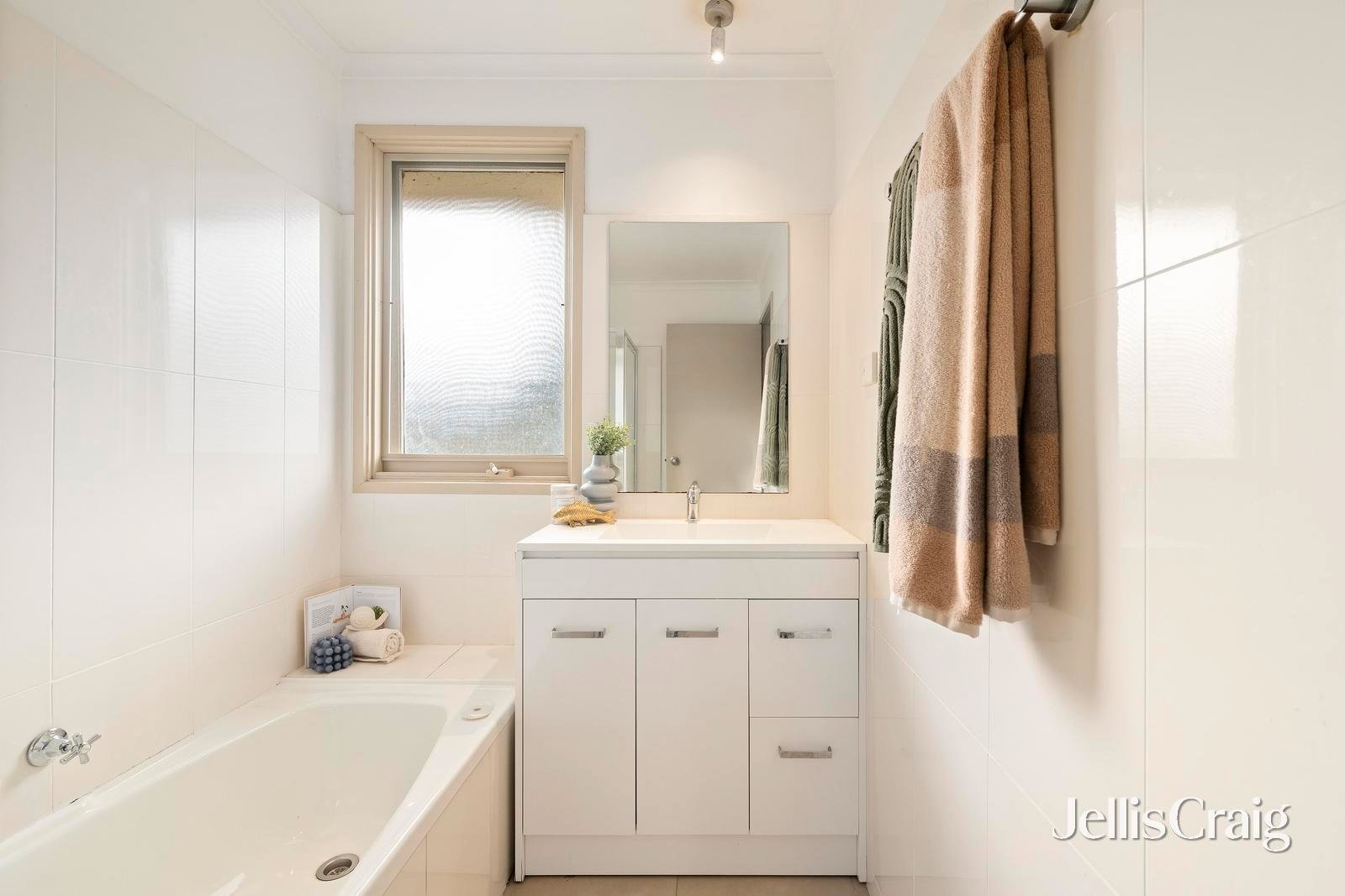 13 Churchill Drive, Mooroolbark image 10