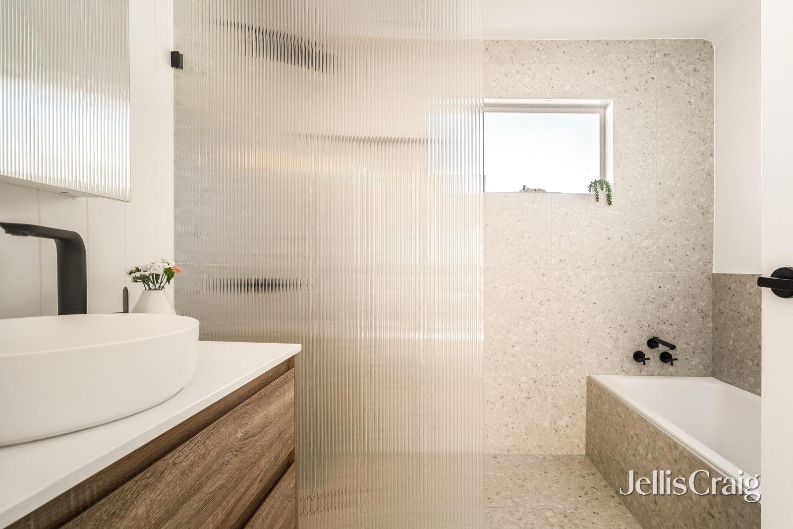 1/3 Clare Street, Parkdale image 8