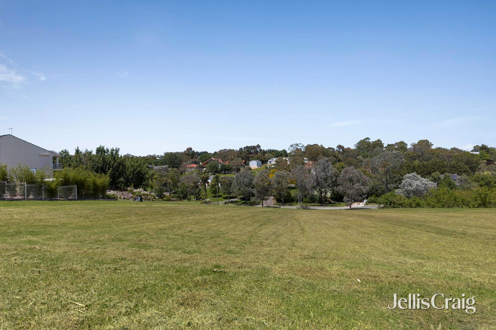 13 Clematis Court, Warrandyte image 4