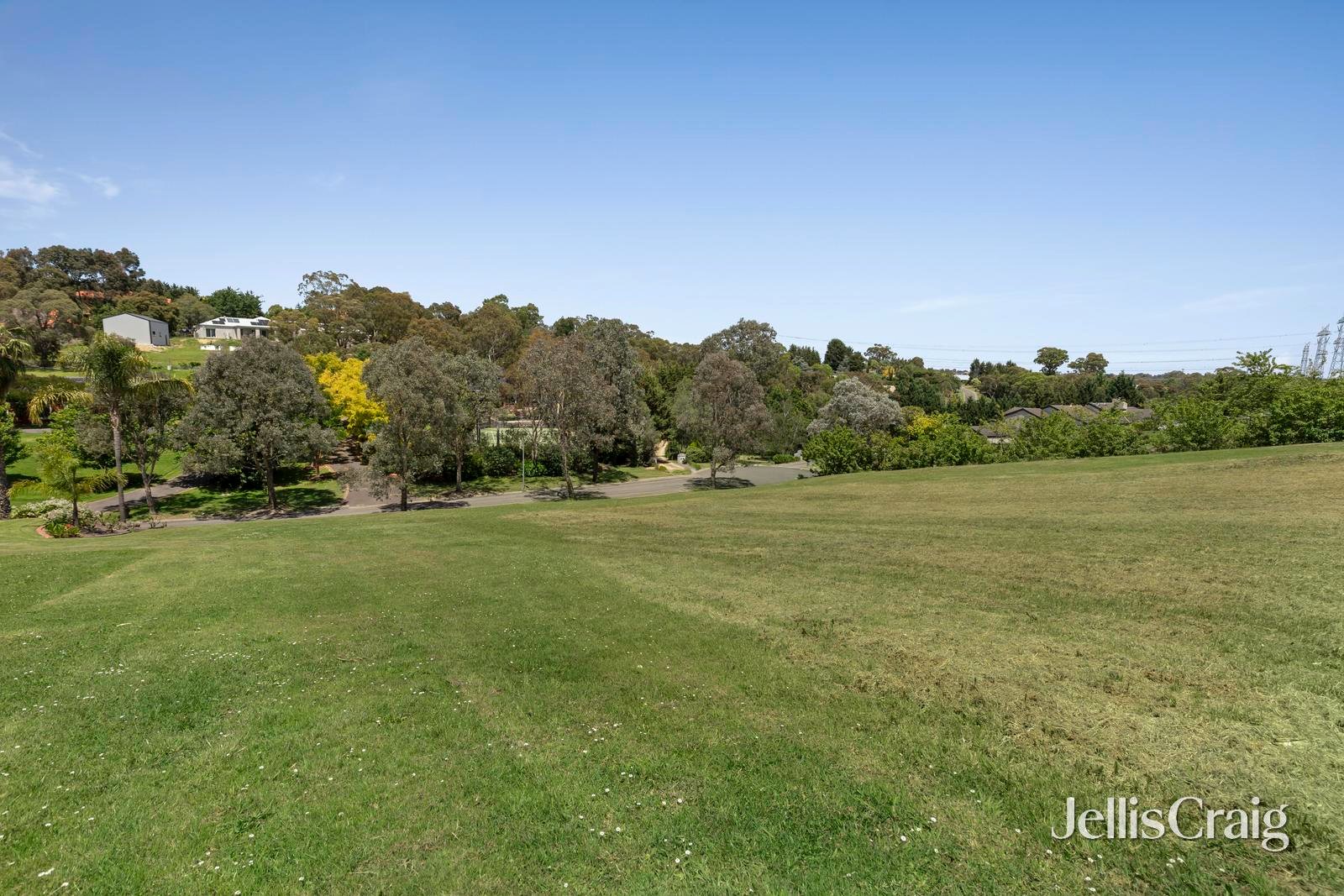 13 Clematis Court, Warrandyte image 5