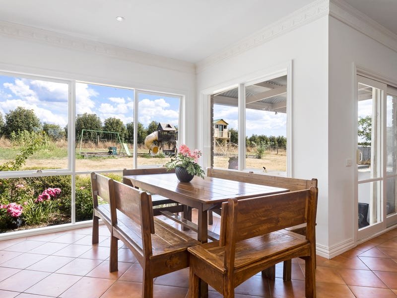 Property Gallery Thumbnail 6