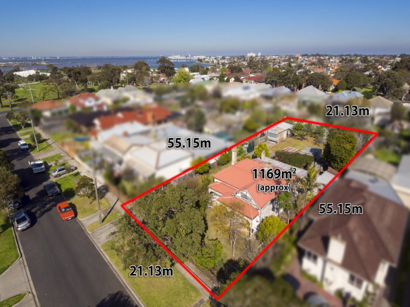 13 Collingwood Road, Newport image 1