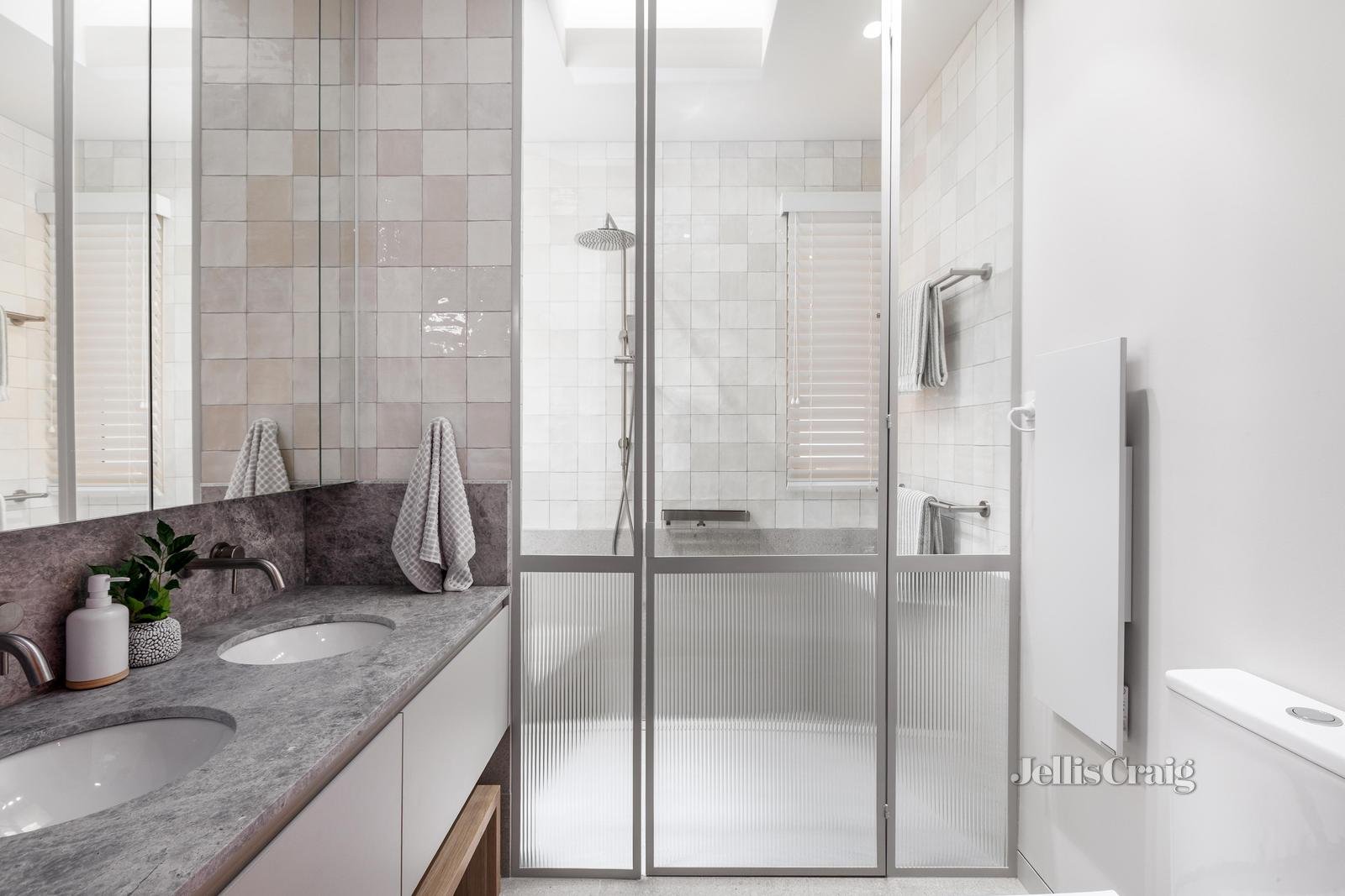 13 Collins Street, Brighton image 12