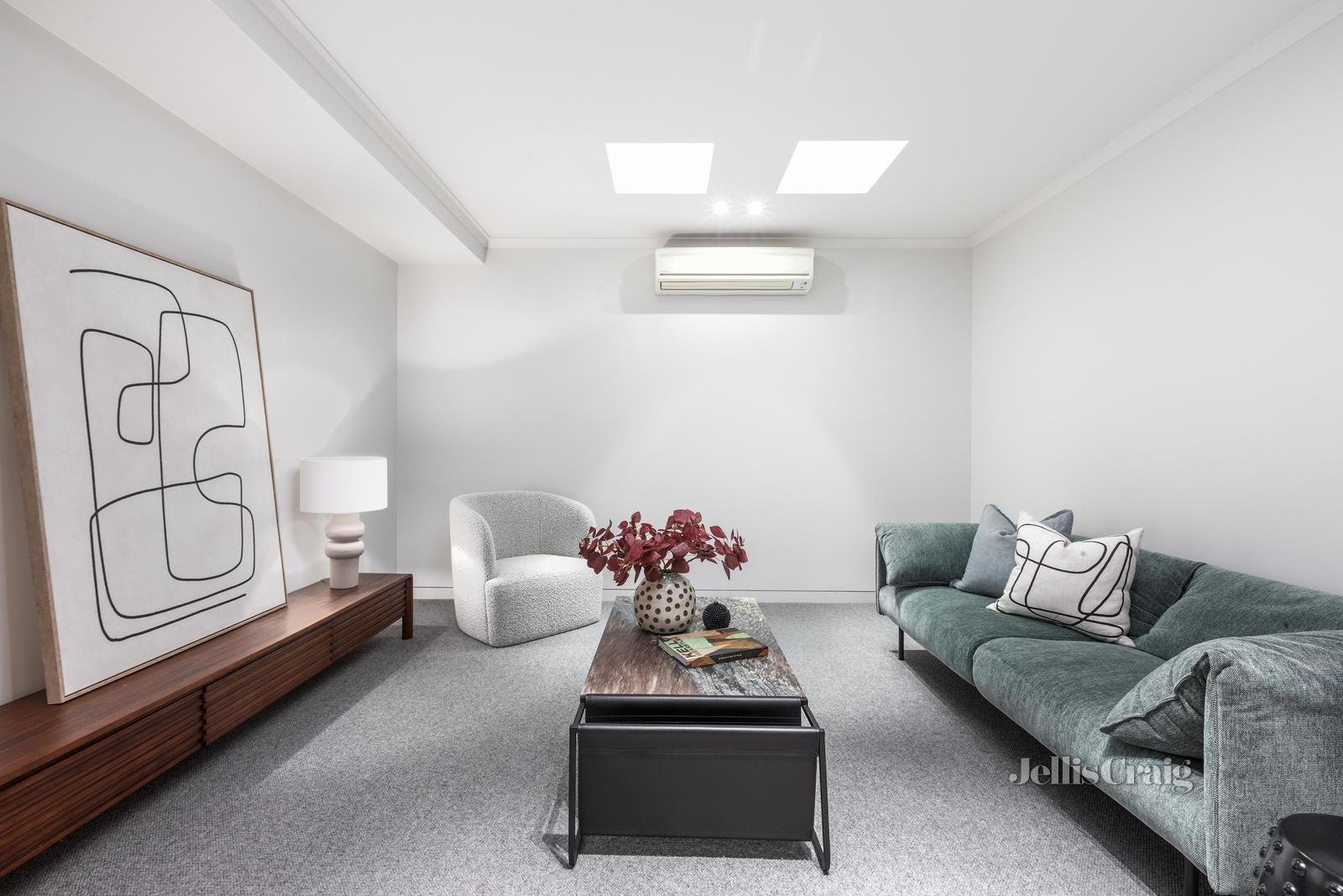 13 Collins Street, Brighton image 13