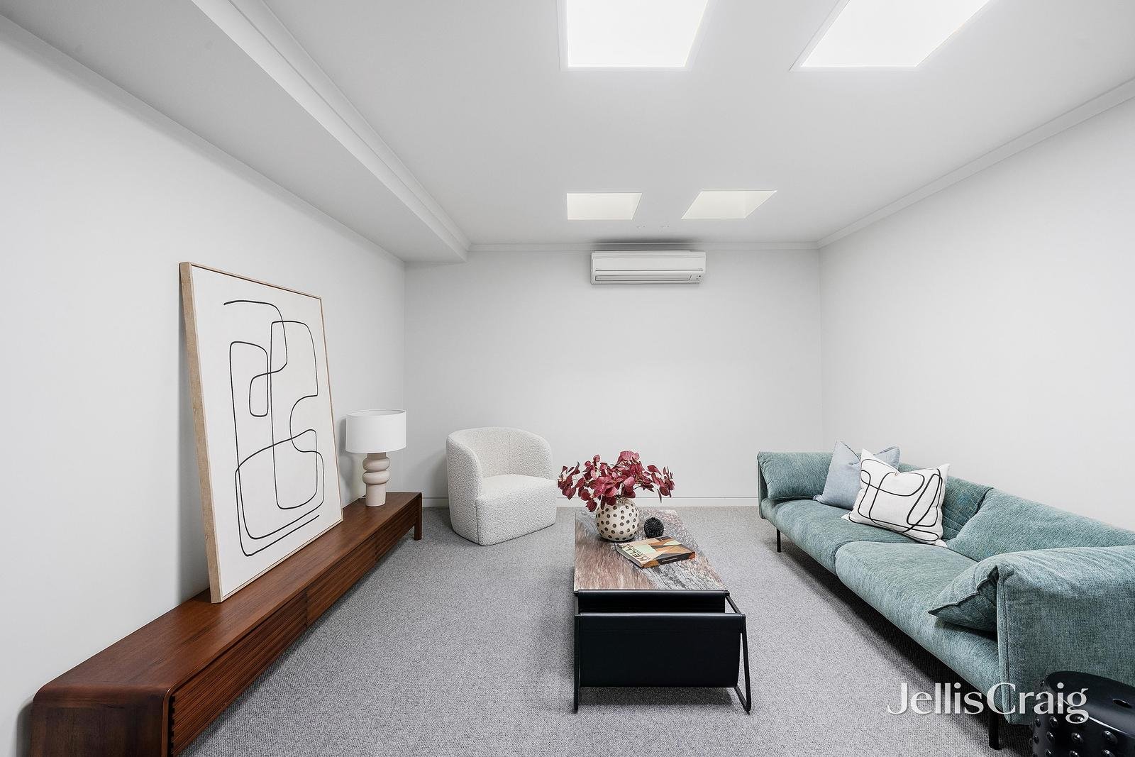 13 Collins Street, Brighton image 20