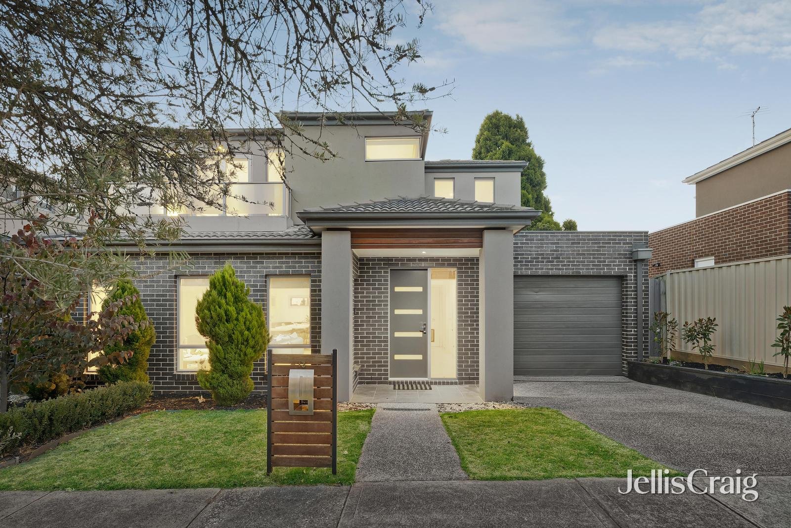 13 Cone Street, Bulleen image 1