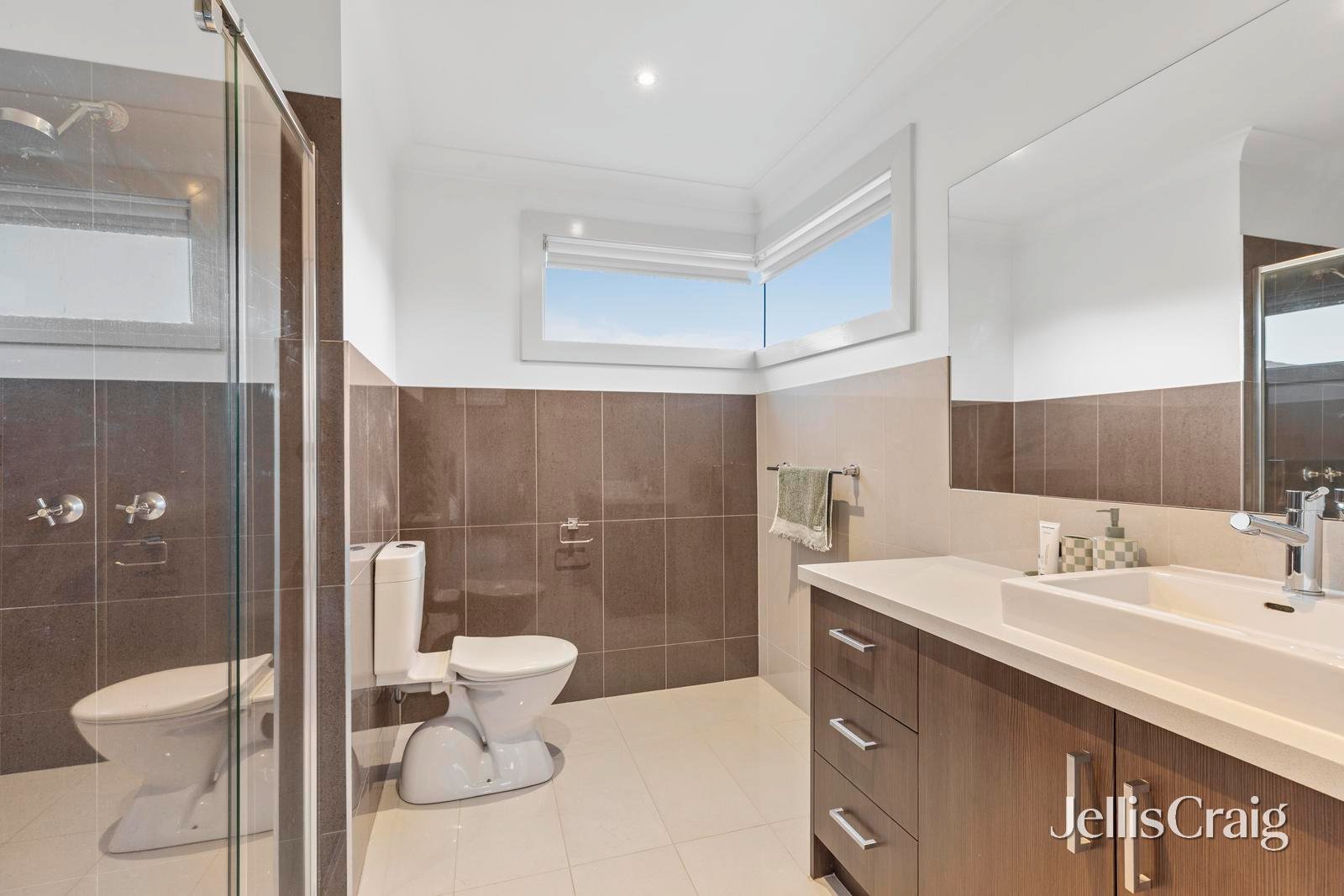 13 Cone Street, Bulleen image 8