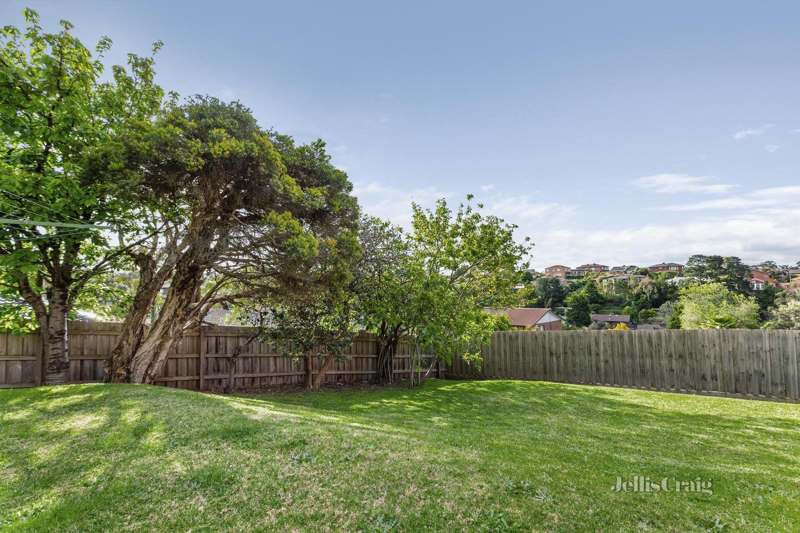 13 Crofton Terrace, Doncaster East image 15