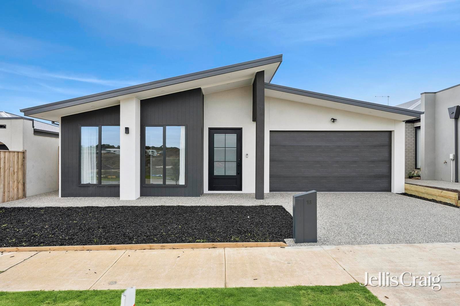 13 Danaher Avenue, Waurn&nbsp;Ponds image 1