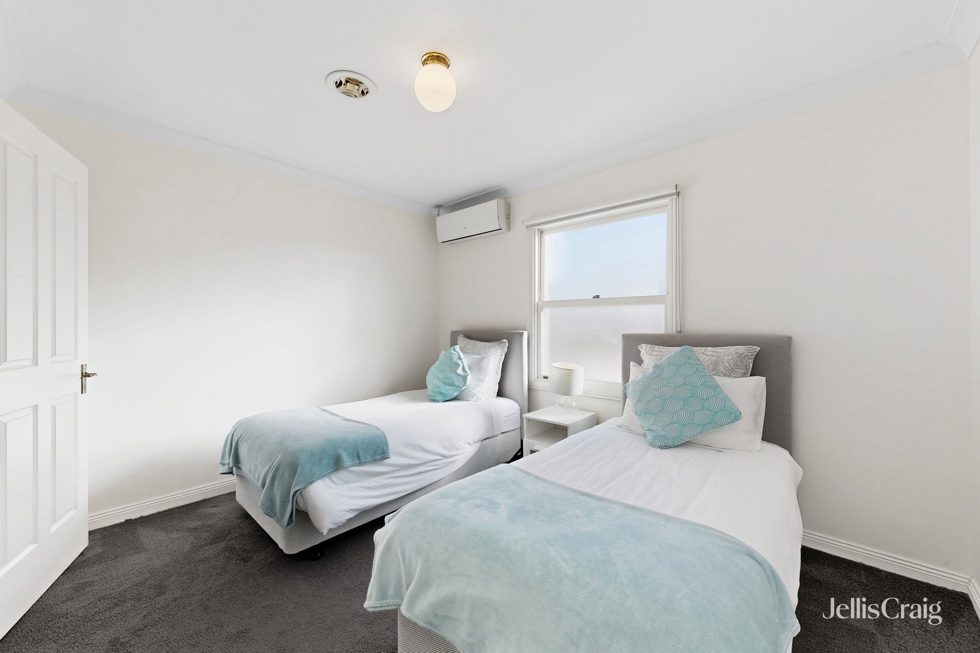 13 Davis Street, Kensington image 11