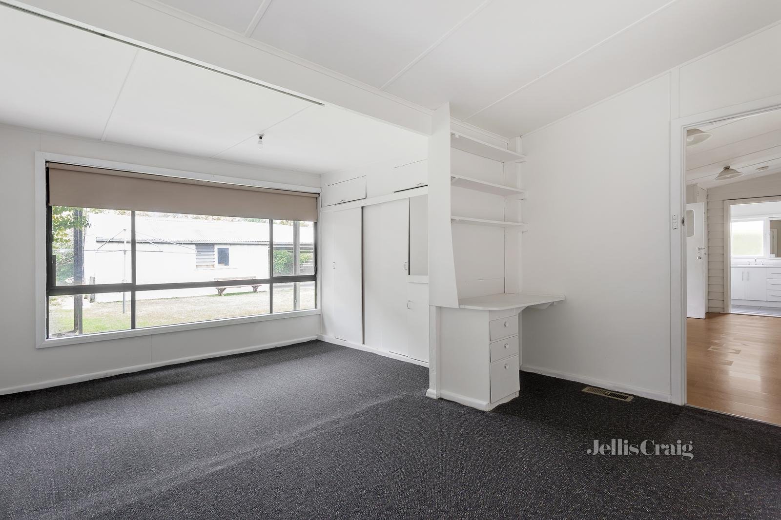 13 Delma Street, Bentleigh East image 5