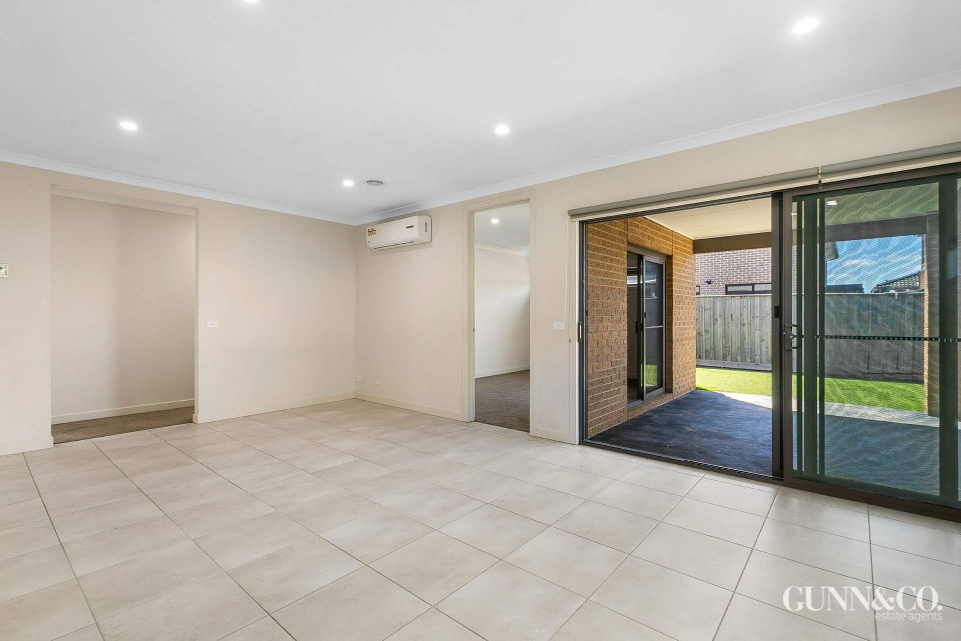 13 Denman Drive, Point Cook image 11