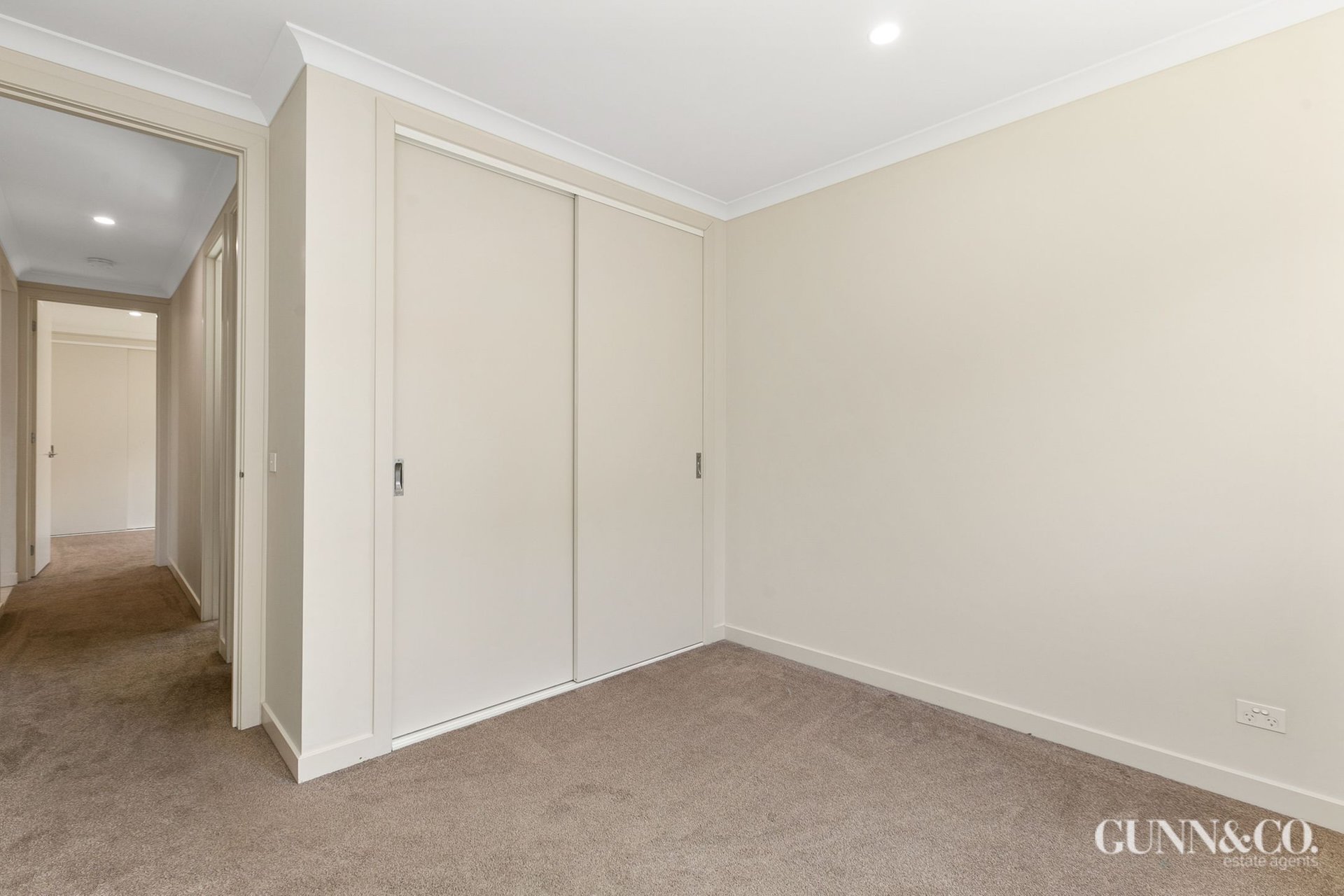 13 Denman Drive, Point Cook image 18