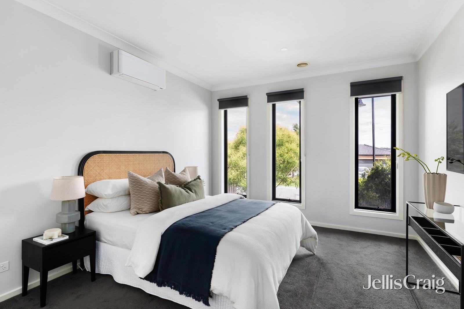 13 Divagate Avenue, Doreen image 8